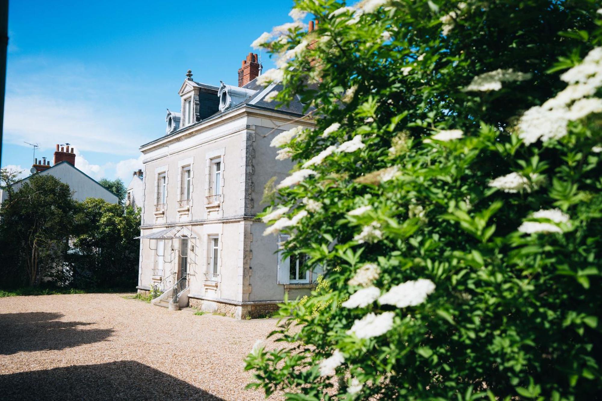 La Marjolaine - Demeure D'Hotes - Service Para-Hoteiier - Premium Châteauroux Exterior foto